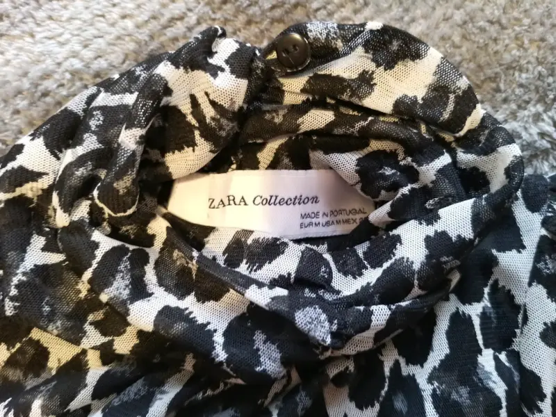 Polera de Leopardo Zara de Cuello Alto - 4