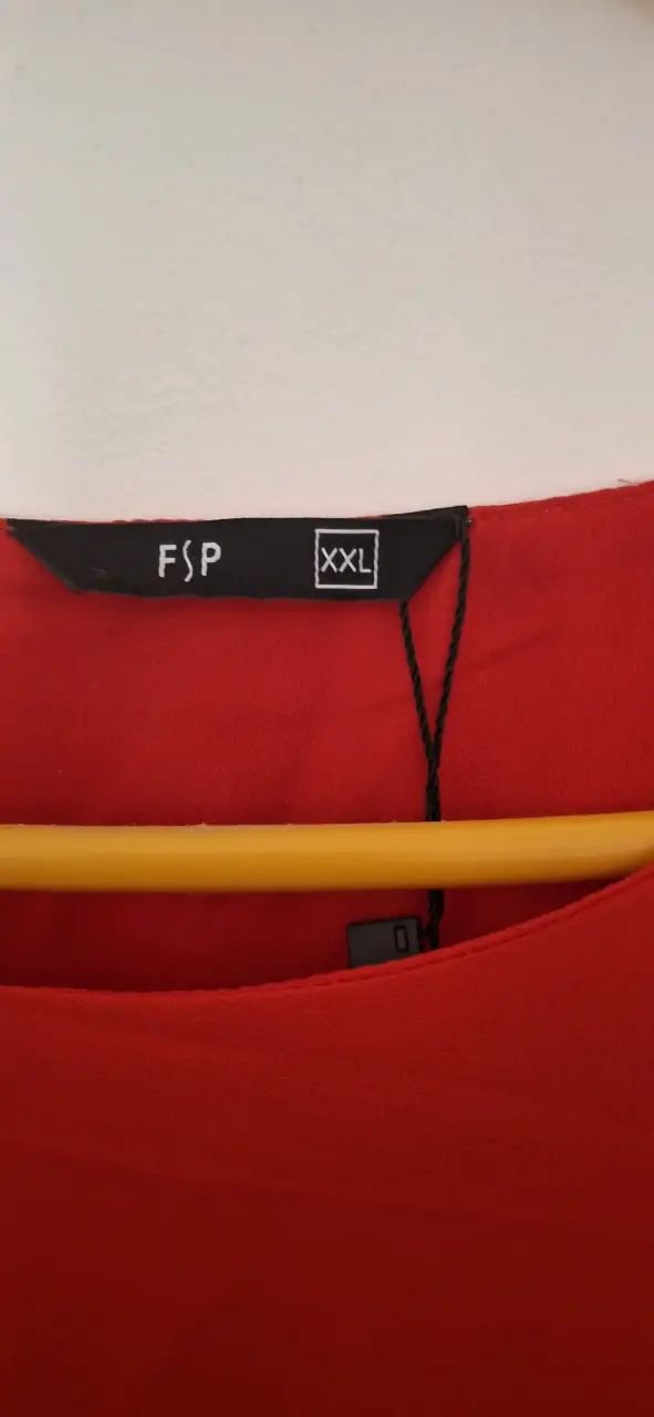 Blusón rojo con lentejuelas FSP talla XXL - 3