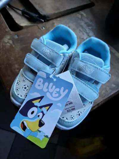 Zapatillas deportivas para niños Bluey celestes - miniatura 1