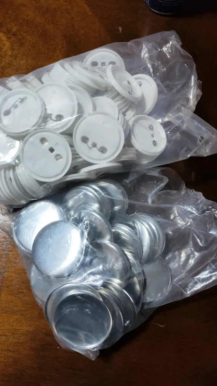 Set de Insumos chapitas 58mm