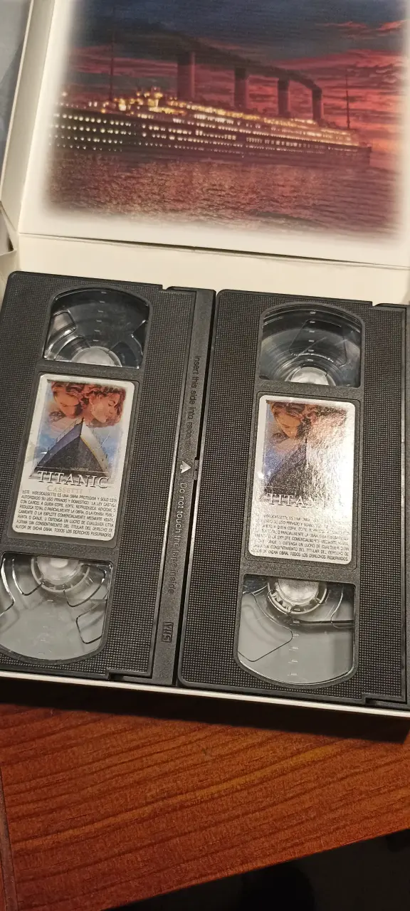 Edición Limitada VHS Titanic de James Cameron - 4