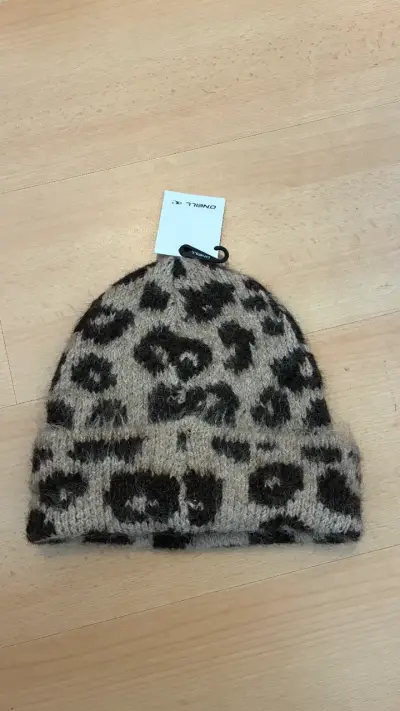 Beanie O'Neill - miniatura 1