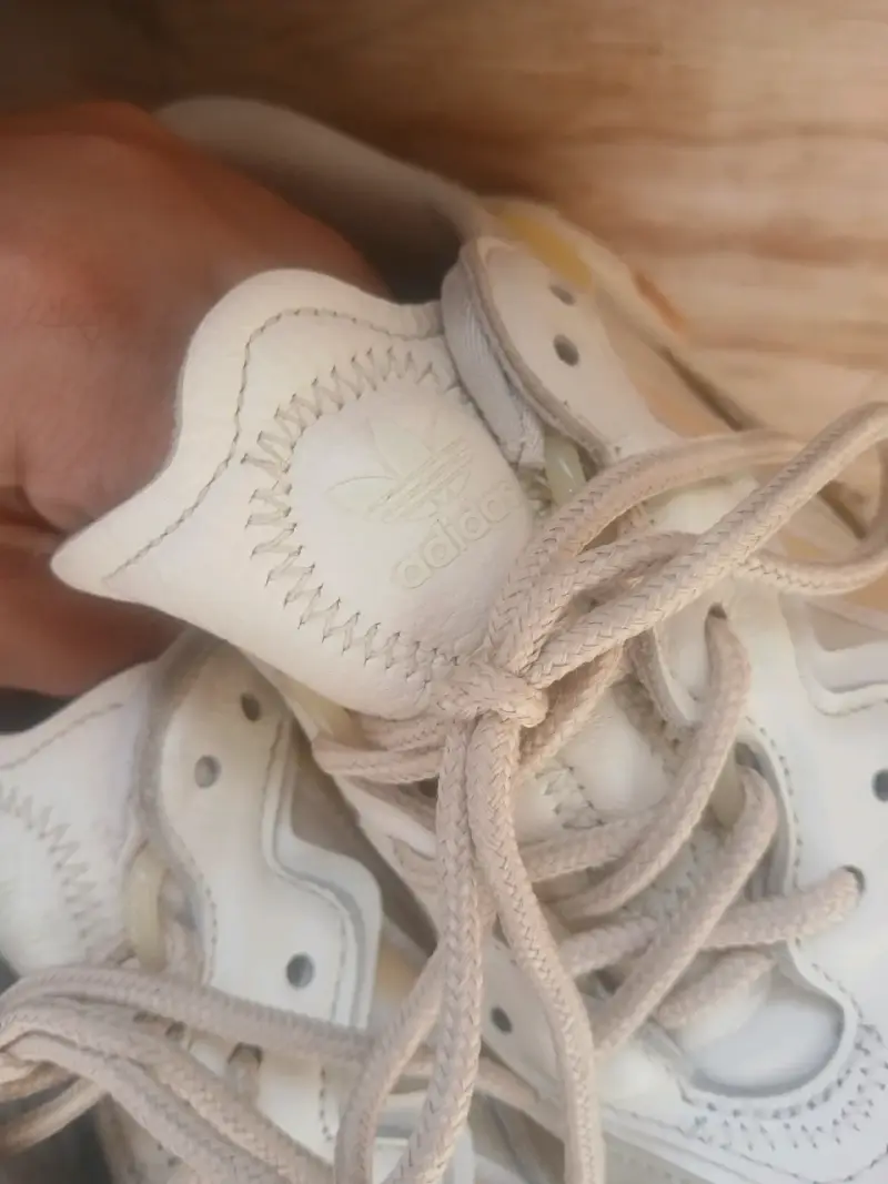 Zapatillas deportivas blancas con suela gruesa - 5