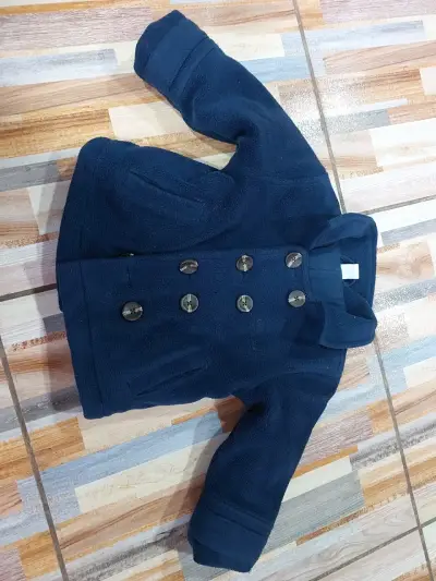 Abrigo azul para niño talla 12 meses - miniatura 2