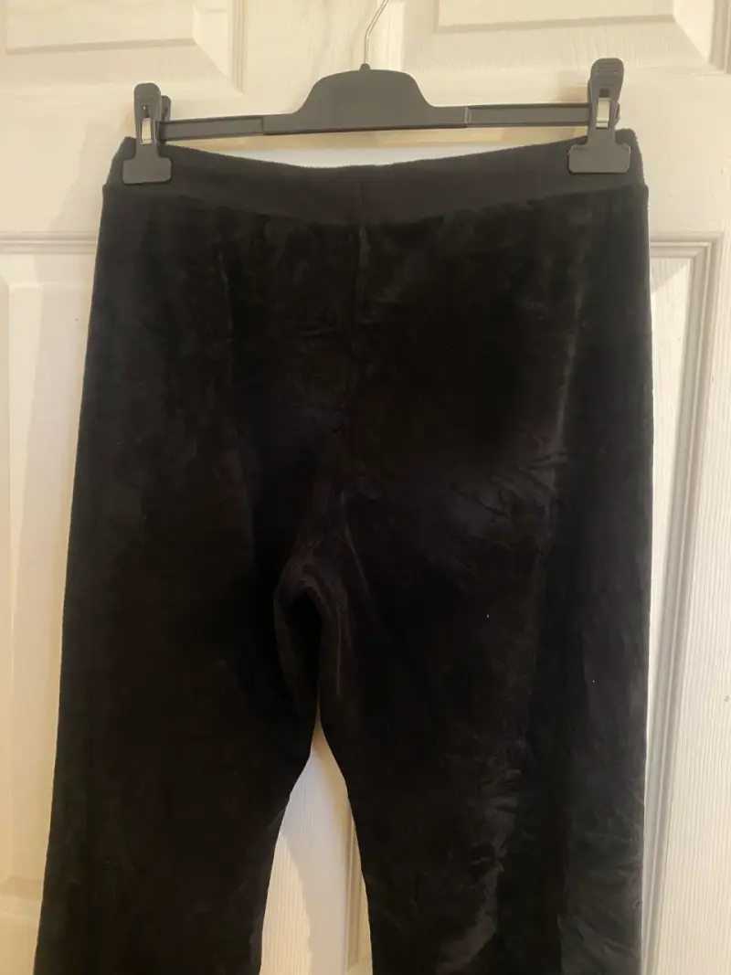Buzo de terciopelo negro Juicy Couture originaltal - 6