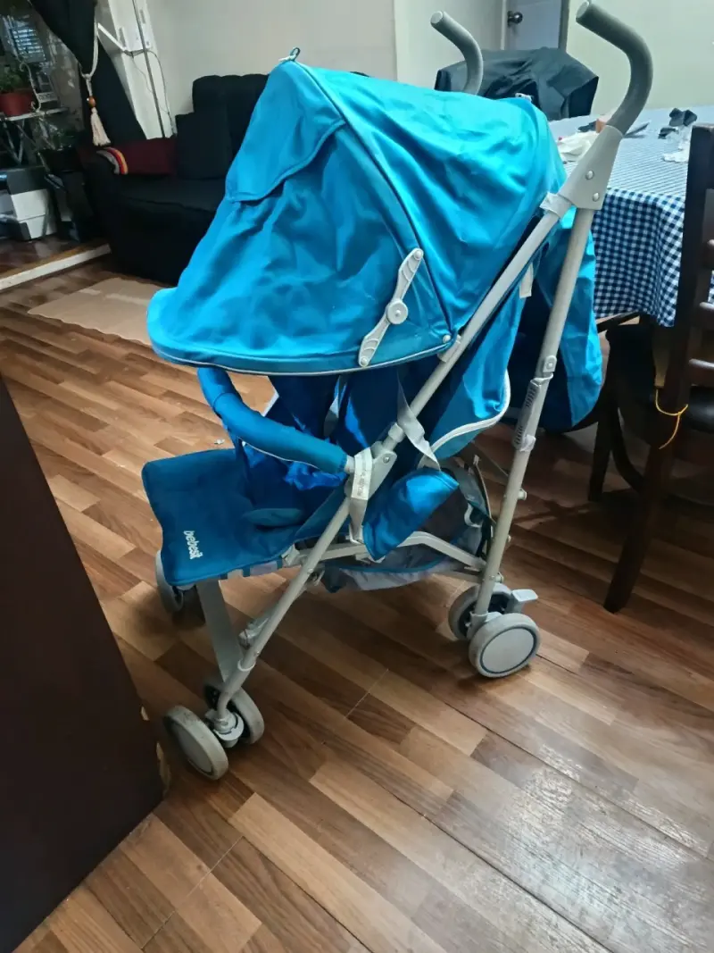Coche de Paseo Bebesit Azul Plegable - 1