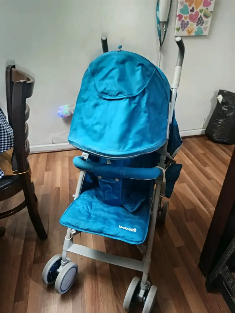 Coche de Paseo Bebesit Azul Plegable - 3