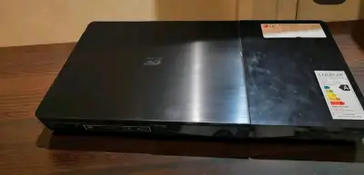 Reproductor Blu-ray 3D LG con HDMI - miniatura 3
