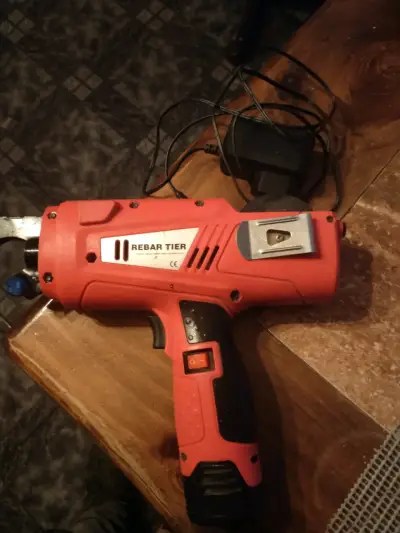 Herramienta Atadora de enfierradura Rebar Tier - miniatura 1