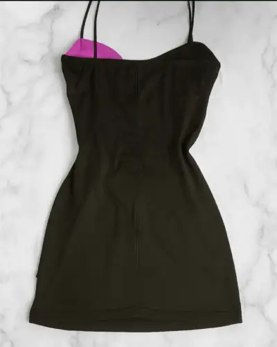 Vestido corto bicolor negro y morado - miniatura 2