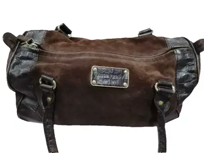 Bolso de cuero marrón con detalles en relieve - miniatura 1