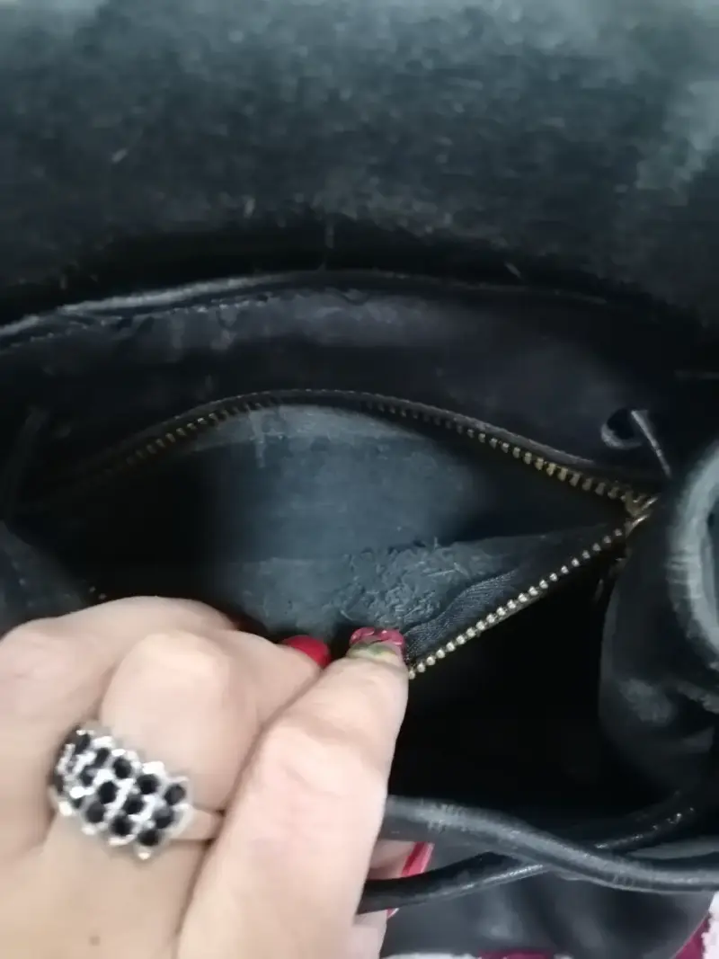 Mochila de cuero negra estilo vintage - 5