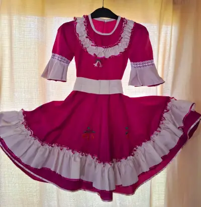 Vestido de Huasa  Talla 10 - miniatura 1