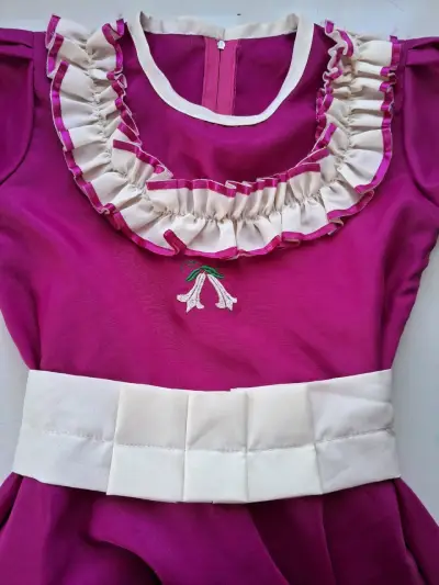 Vestido de Huasa  Talla 10 - miniatura 3