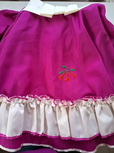 Vestido de Huasa  Talla 10 - miniatura 4