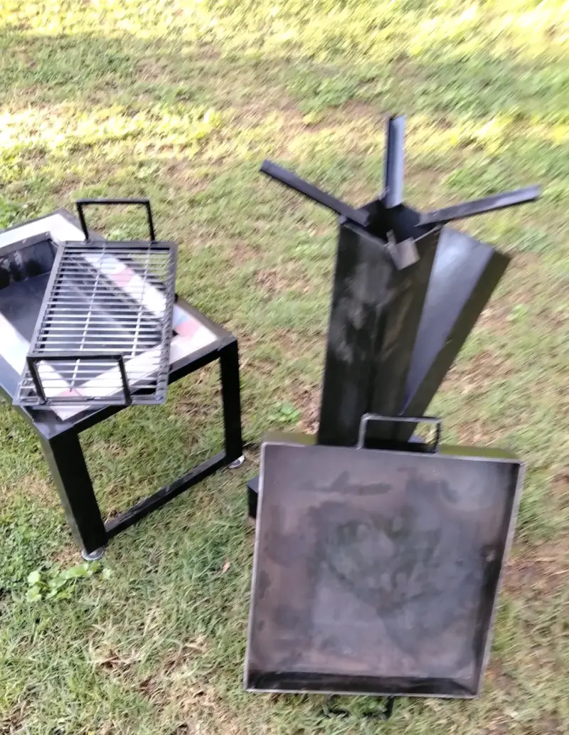 Parrilla portátil de acero para asados - 4