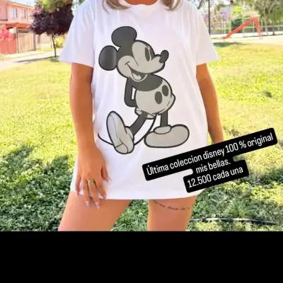 Polera Disney Oversize Mickey y Minnie - miniatura 1