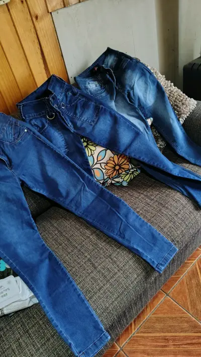 Lote de jeans de mezclilla para mujer - miniatura 5