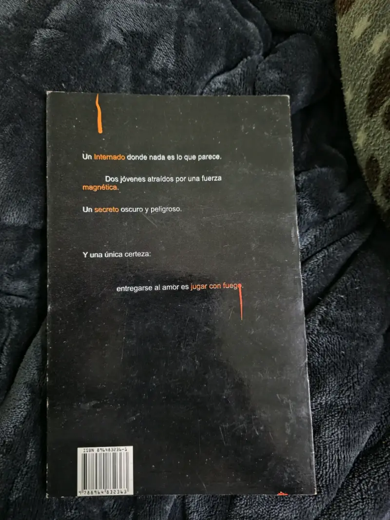 Libro Medianoche de Claudia Gray - 2