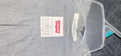 Camisa gris de mezclilla Levi's para hombre - miniatura 3