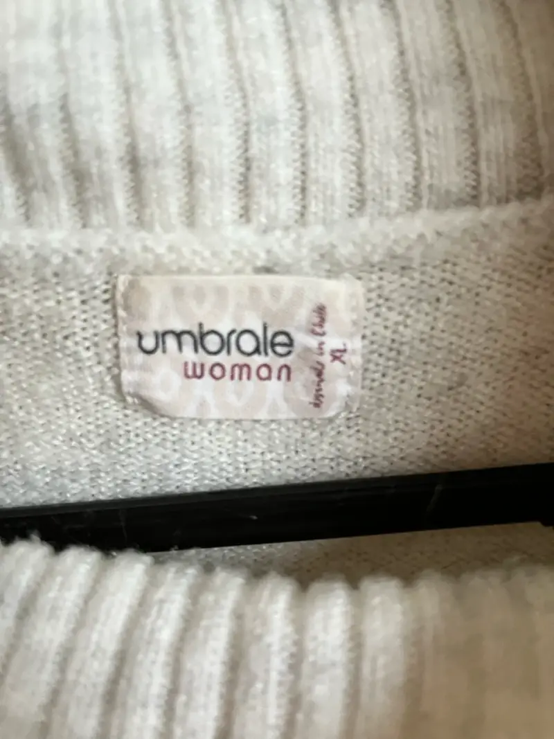 Suéter de lana gris con cuello alto Umbrale - 3