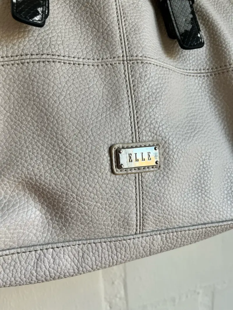 Bolso de mano Elle gris con asas estampadas - 2