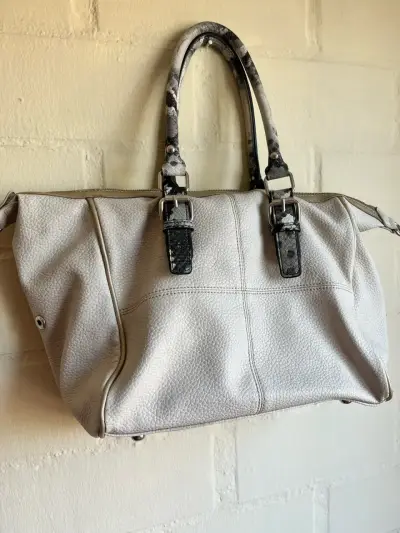 Bolso de mano Elle gris con asas estampadas - miniatura 4