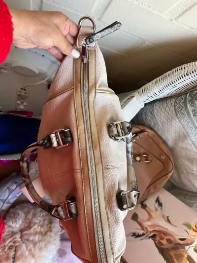 Bolso de mano Elle gris con asas estampadas - miniatura 6