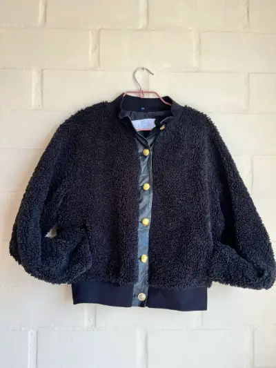 Chaqueta de lana negra con botones dorados Jules Kae - miniatura 2