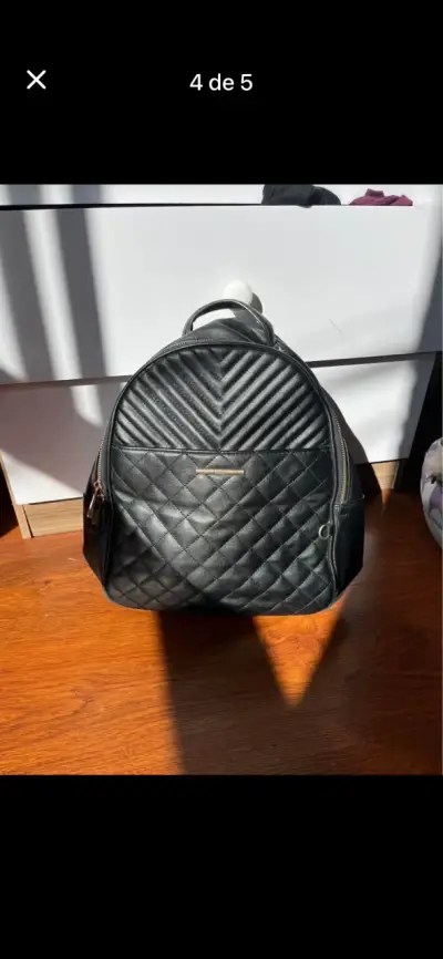 Mochila negra acolchada Aldo elegante - miniatura 3