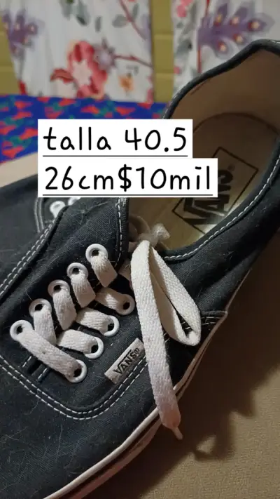 Zapatillas Vans negras y blancas talla 40.5 - miniatura 3