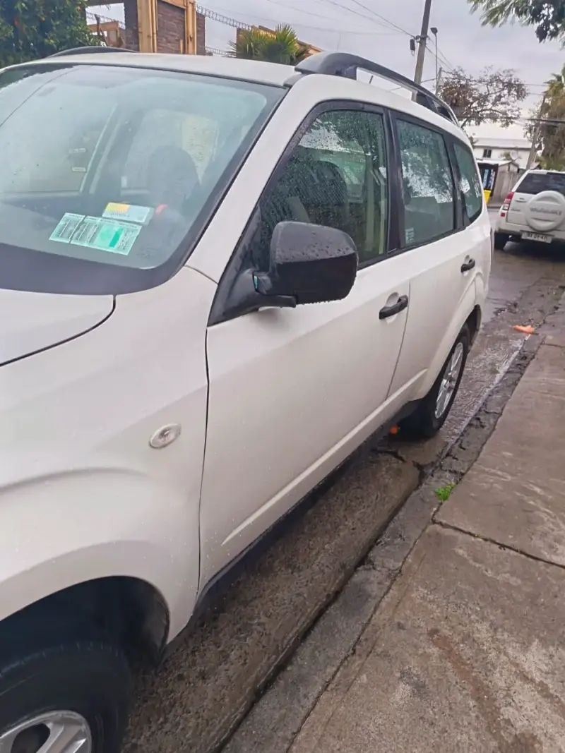 Subaru Forester SUV 2010 en buen estado - 6