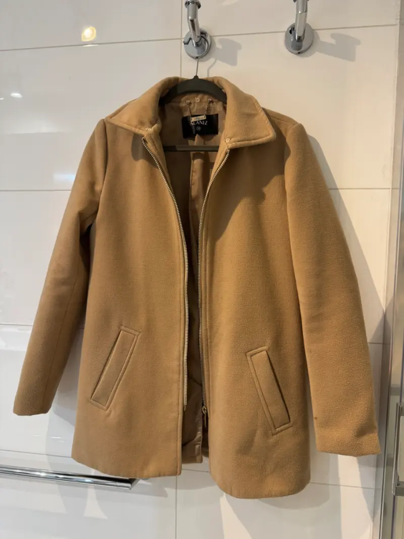Abrigo de lana camel para mujer Alaniz