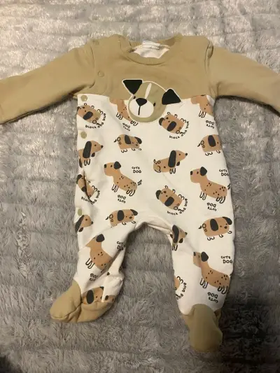 Conjunto de ropa para bebé con diseños de animales - miniatura 1