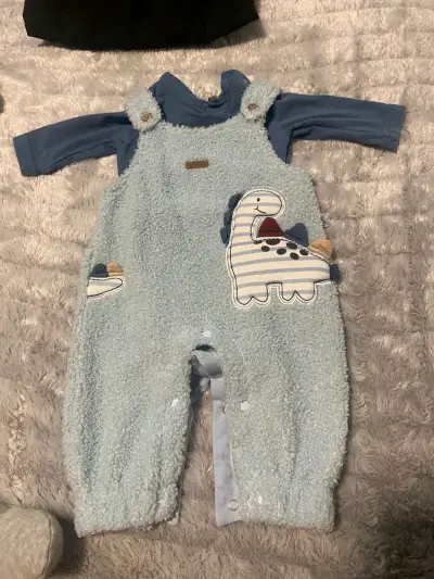 Conjunto de ropa para bebé con diseños de animales - miniatura 3
