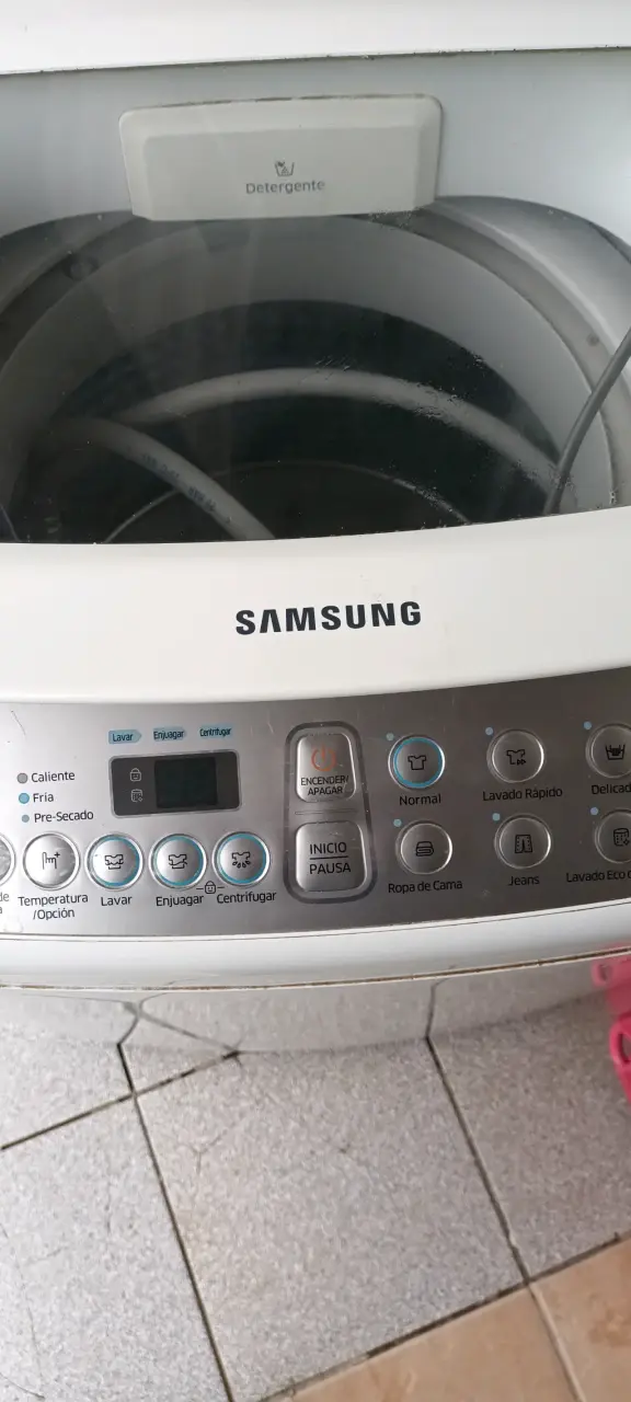Lavadora Samsung Wobble 8.5 kg en buen estado - 3