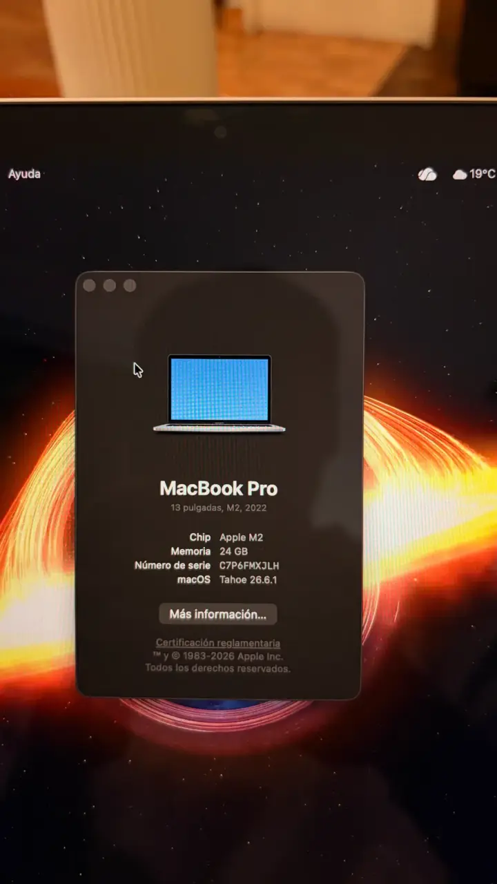MacBook Pro 13 pulgadas M2 2022 24GB - 1
