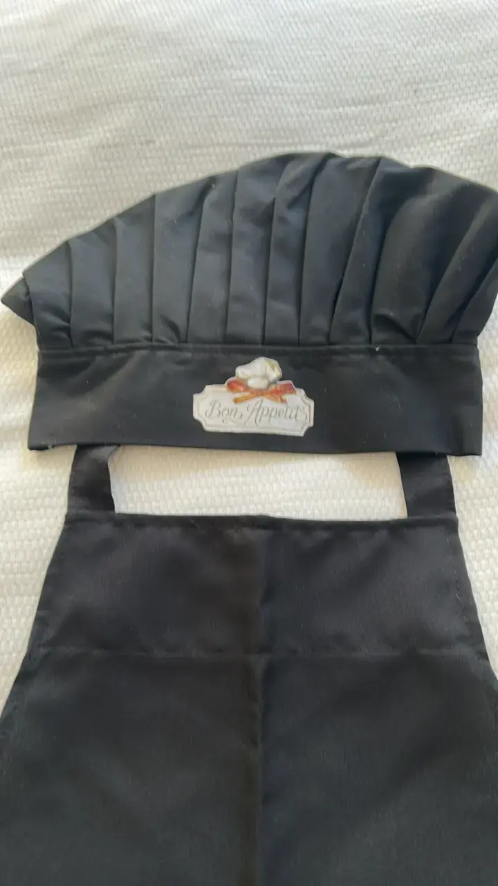 Delantal y gorro de chef negro con diseño Bon Appétit - 2