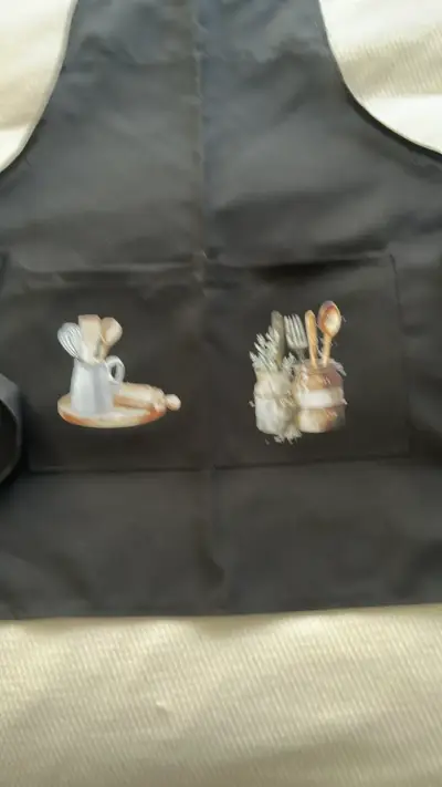 Delantal y gorro de chef negro con diseño Bon Appétit - miniatura 3