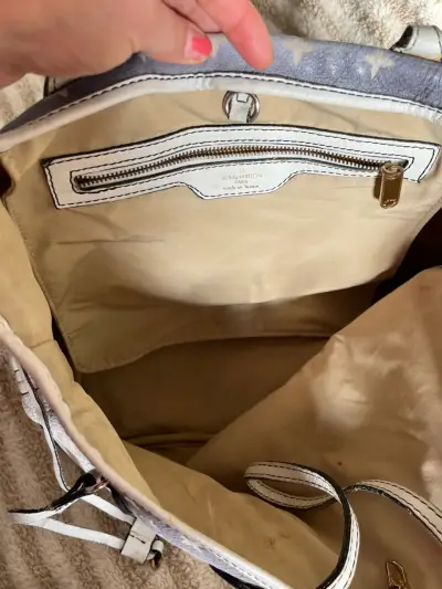 Bolso Louis Vuitton Monogram Blanco y Gris - miniatura 4