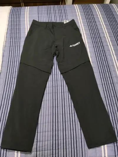 Pantalon Outdoor Adidas Terrex Negros - miniatura 1