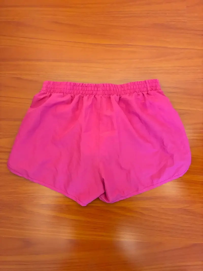 ♻️Shorts deportivos rosados Under Armour para mujer - 2
