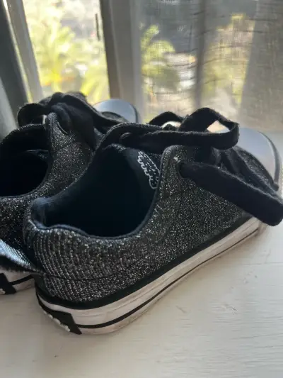 Zapatillas negras brillantes para niña Bubble Gumm - miniatura 1