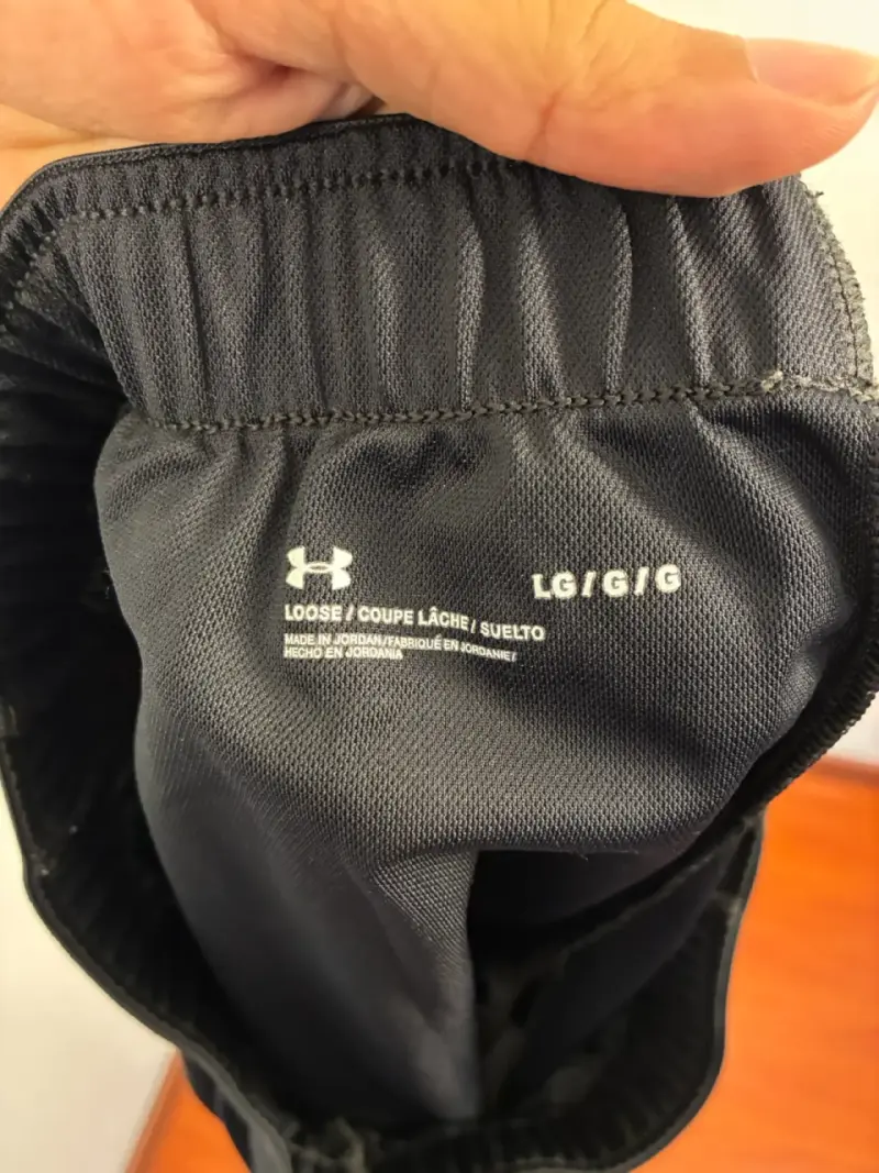 ♻️Shorts deportivos Under Armour negros🔥 talla L - 3
