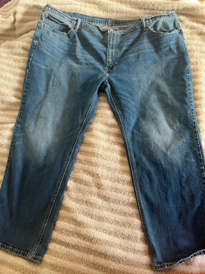 Jeans Levi's clásicos para hombre