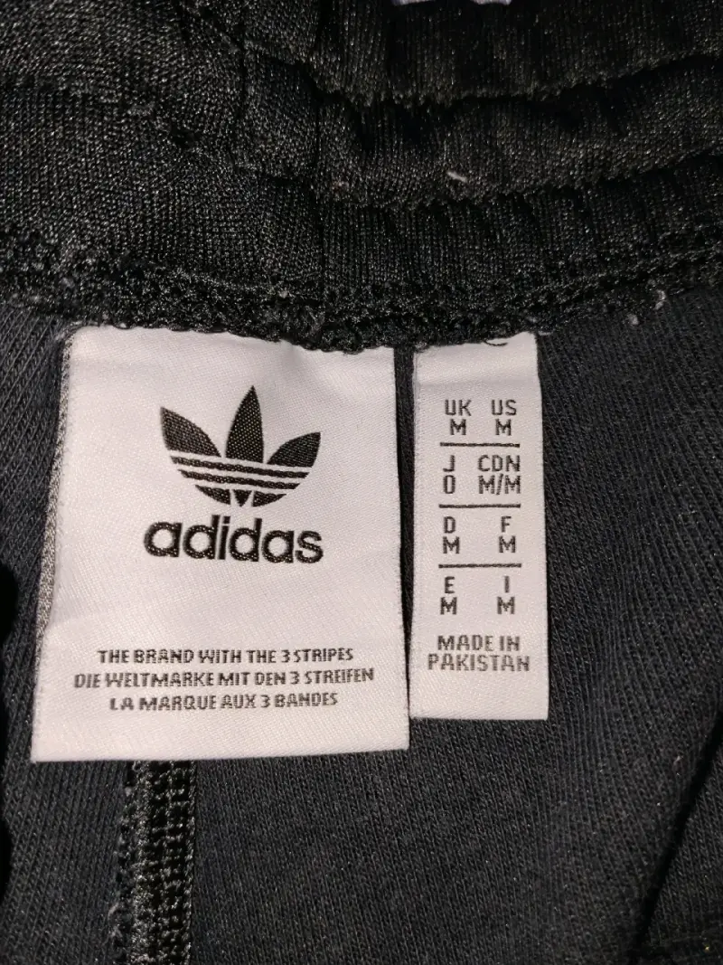 Pantalon deportivo negro Adidas con franjas - 2
