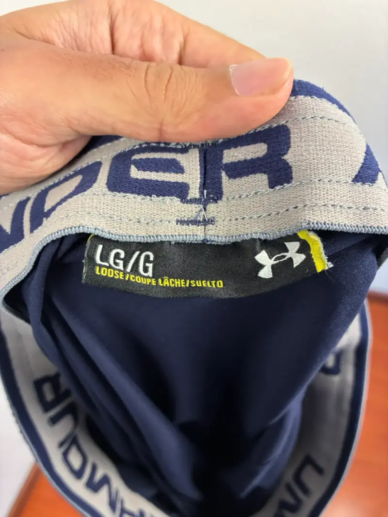 Shorts deportivos azul marino Under Armour talla L - 3