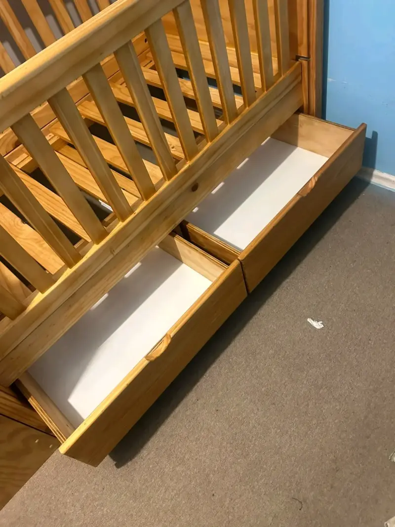 Cuna de madera - 3