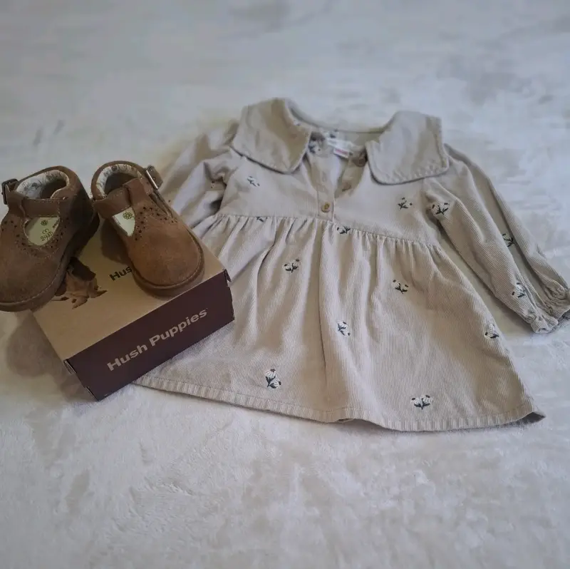 Vestido de bebé con zapatos Hush Puppies - 1