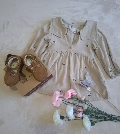 Vestido de bebé con zapatos Hush Puppies - miniatura 5
